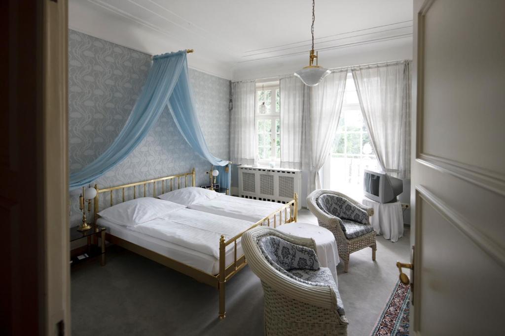 Hotel Park Villa Хайлброн Стая снимка