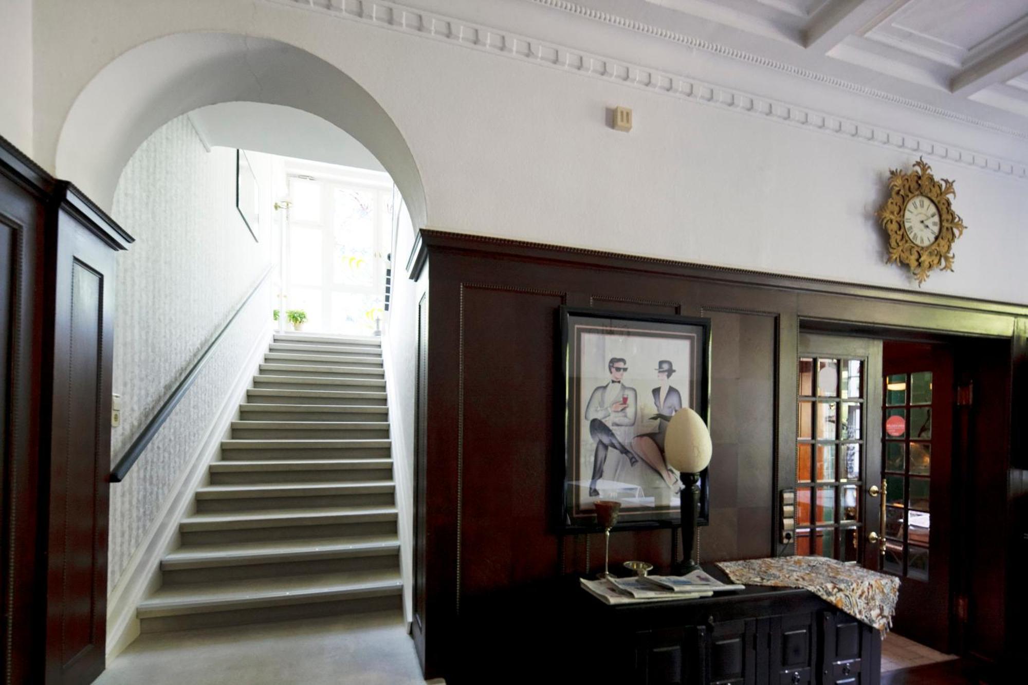 Hotel Park Villa Хайлброн Екстериор снимка